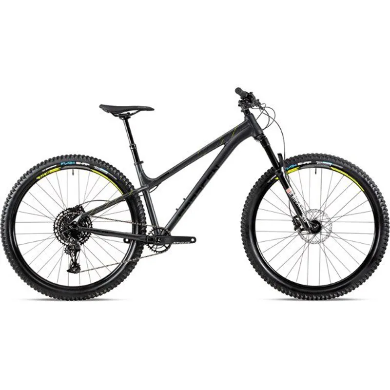 2020 Saracen Zenith LSL Elite Mountain Bike in Black