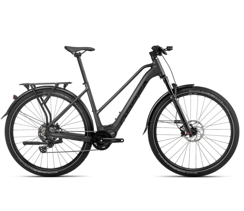 Orbea Kemen Mid 30 Trekking Bike in Metallic Night Black