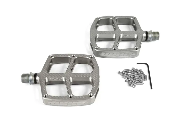 Hope F12 Kid's Pedals in Silver