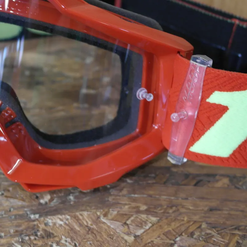 100 Percent YOUTH GOGGLE SAARINENED CLEAR LENS-4