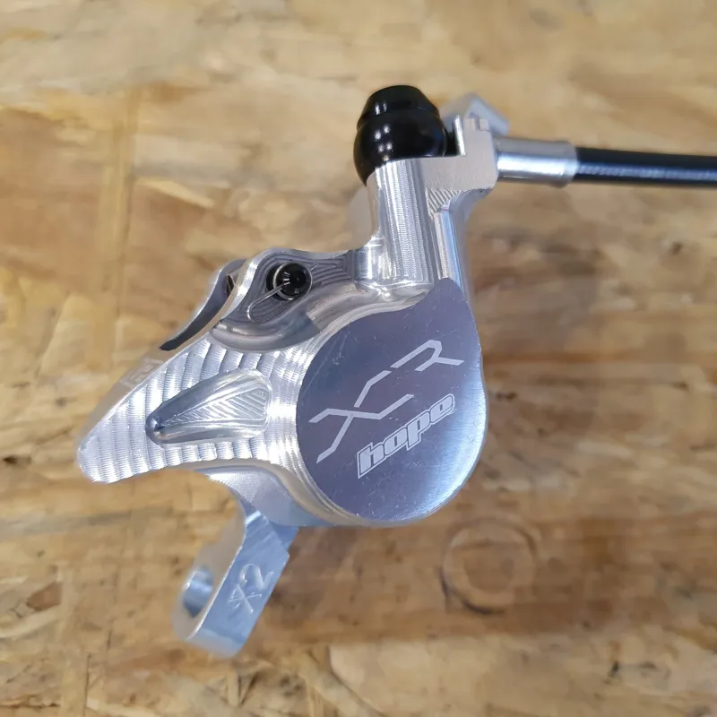 Hope XCR PRO X2 Rear - No Rotor - - LH Silver black hose-3