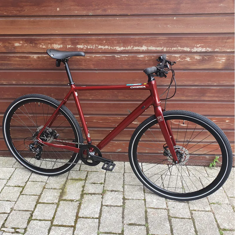 2021 Orbea Carpe 40 Urban Bike In Red Medium