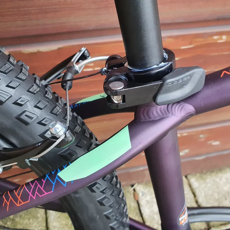 2021 Orbea MX 24 Dirt Childrens Mountain Bike in Purple Mint
