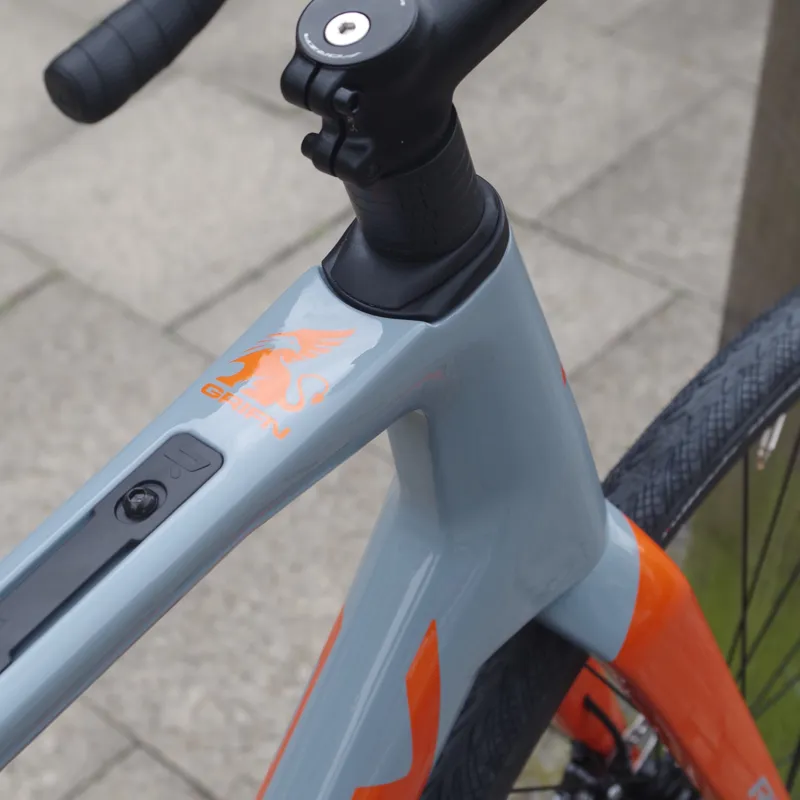 2023 Ridley Grifn 105 Carbon Road Bike Grey/Orange -7