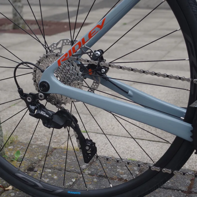 2023 Ridley Grifn 105 Carbon Road Bike Grey/Orange -5