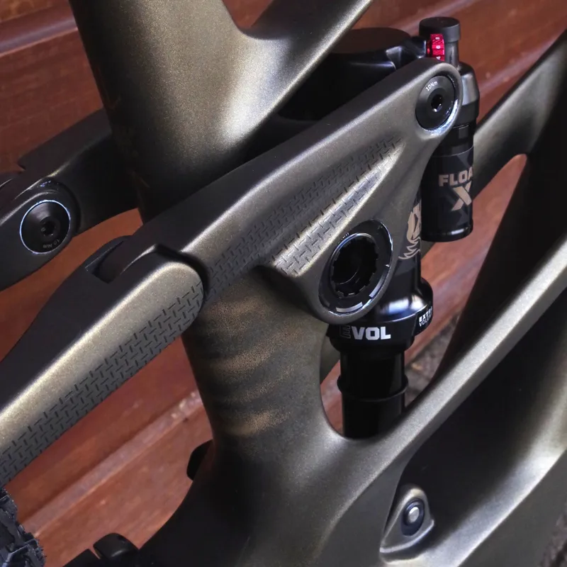 2027 Orbea Wild Lt M20 Magic Gold Titan Avinox Ebike-4