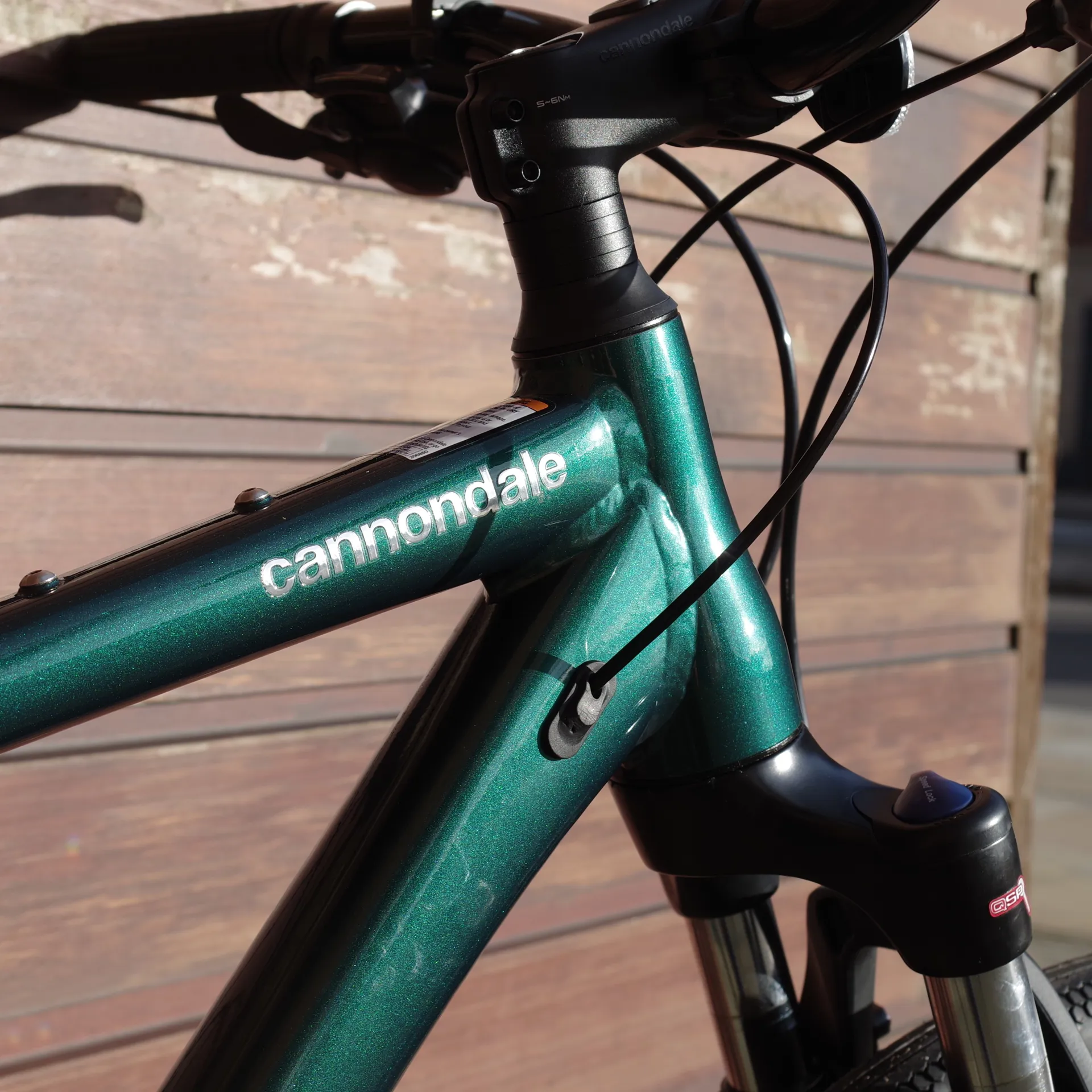 Cannondale Quick CX 3 Womens Hybrid Bike in Green