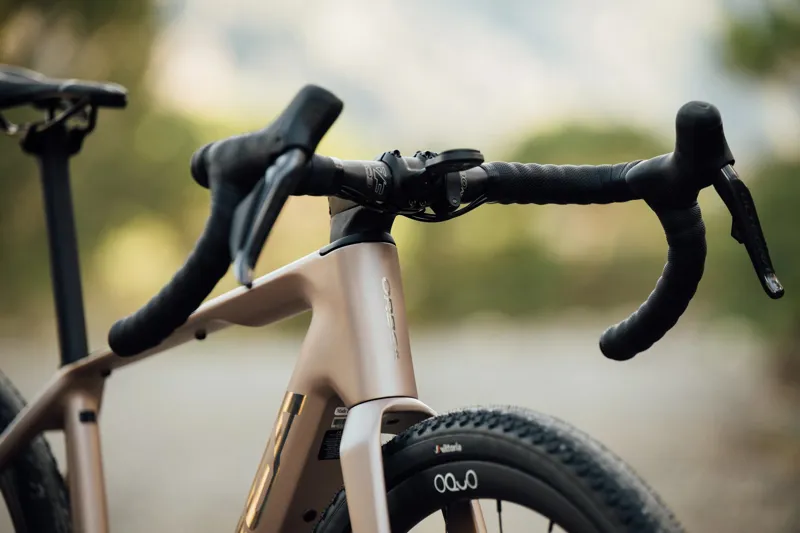 DENNA M10i Nickel Matt - Carbon Raw-5