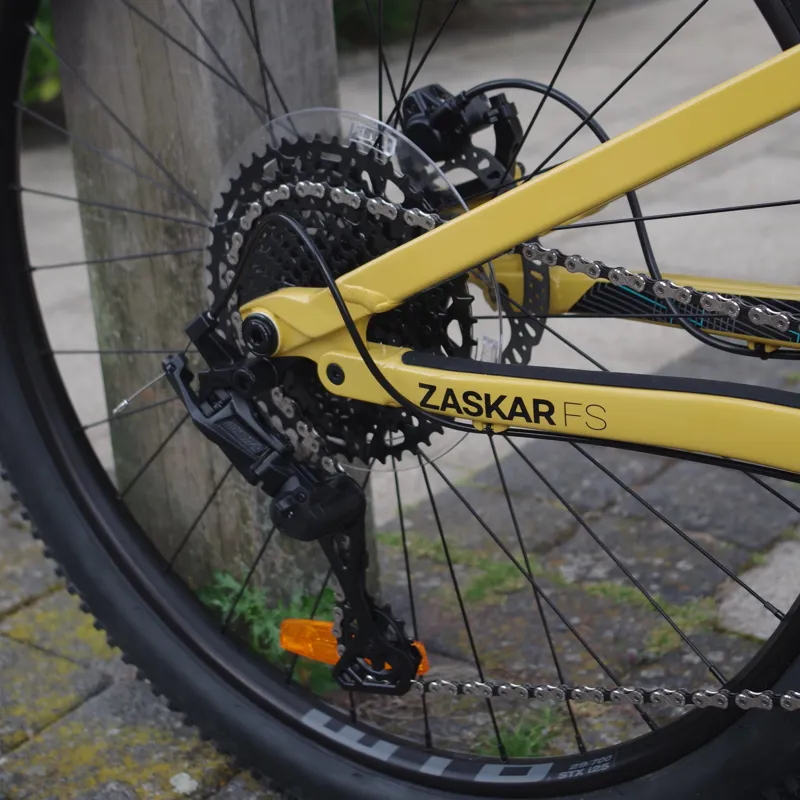 GT Zaskar FS Sport Yellow Full Suspension Mountain Bike