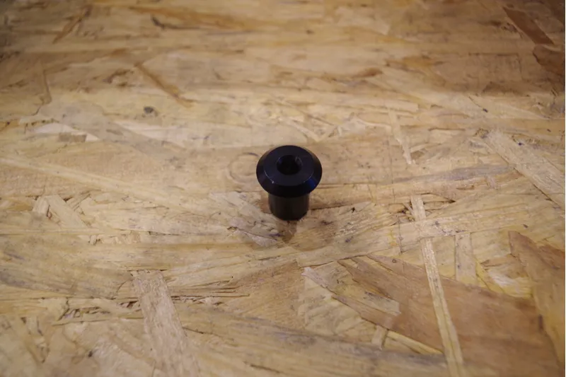 Transition TBC Seatstay Pivot Axle 15mm 20mm for Patrol and Spire 2021 Onwards-1