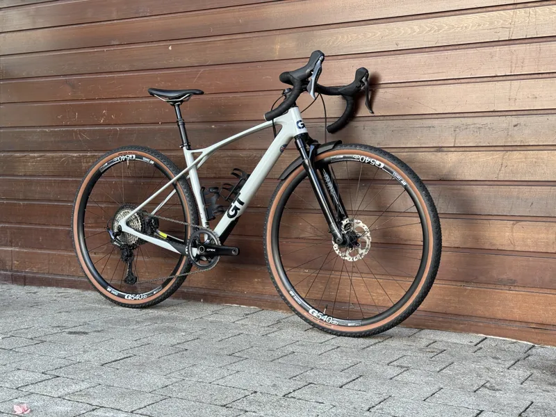 GT Grade Carbon X Grey Small