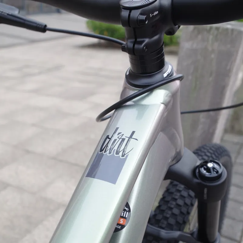 Merida Dirt 500 MTB in with Glossy Grey/Green Flake In Clear Coat-9