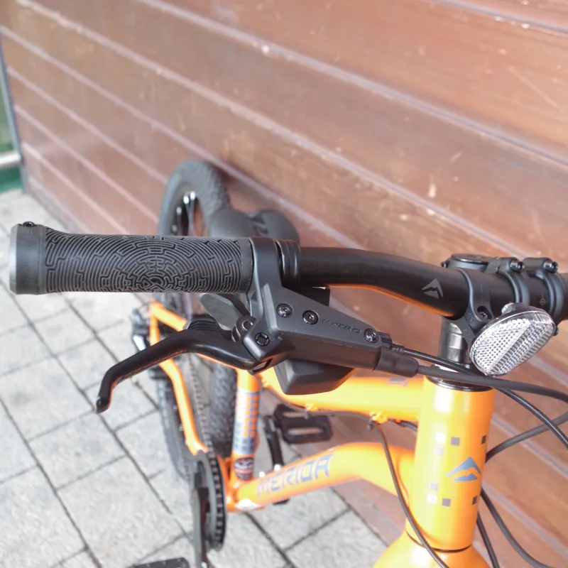 Merida Matts J.24+ Kids Bike in Silk Orange/Steel -1