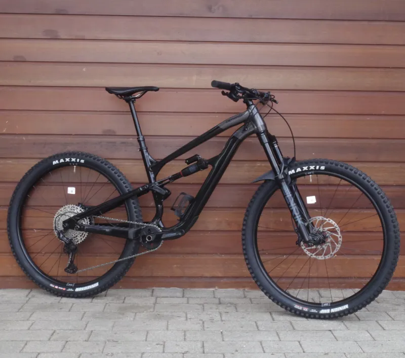 2025 Cannondale Habit LT2 29 inch Mountain Bike Smoke Black Large Ex Display