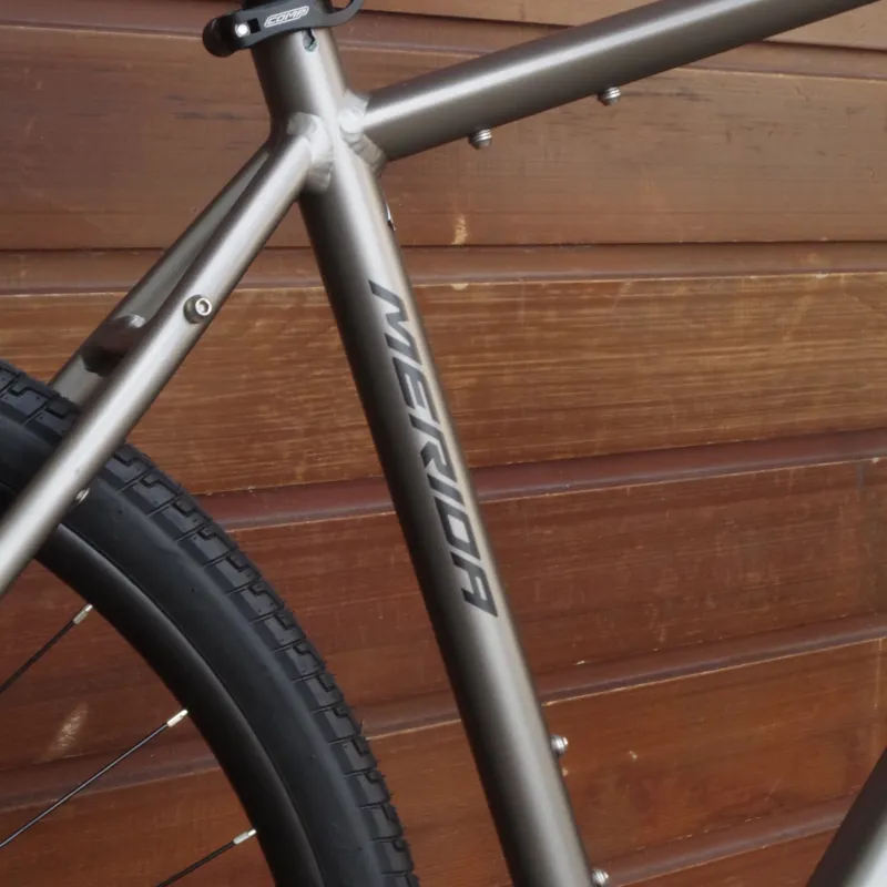 2026 Merida Crossway 20 Hybrid Bike in Silk Warm Slate Grey Black-3