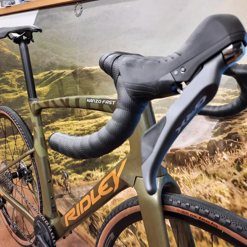 2021 Ridley Kanzo Fast GRX800 medium Gravel Race Bike-1