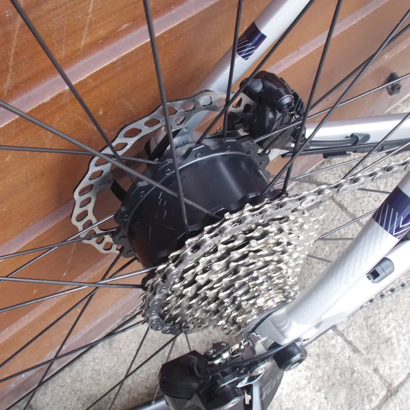 Orbea Gain D30i Electric Road Bike in Metallic Silver-3