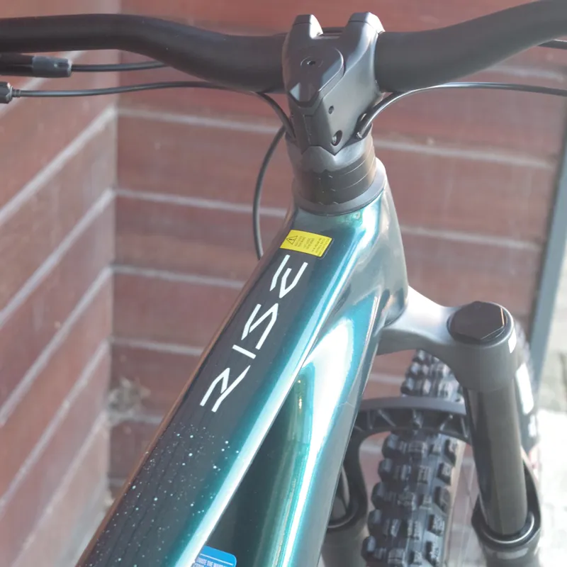 Orbea Rise Lt H20 E-Mountain Bike In Escape Green-Splash Ice Green Gloss-7