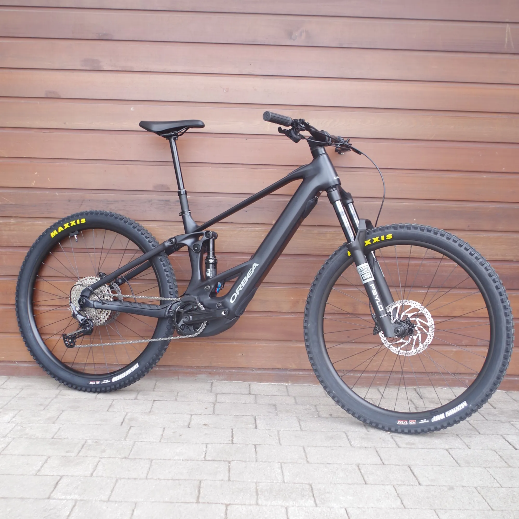 2025 Orbea Wild ST H30 Electric MTB Black Blue Stone Matt