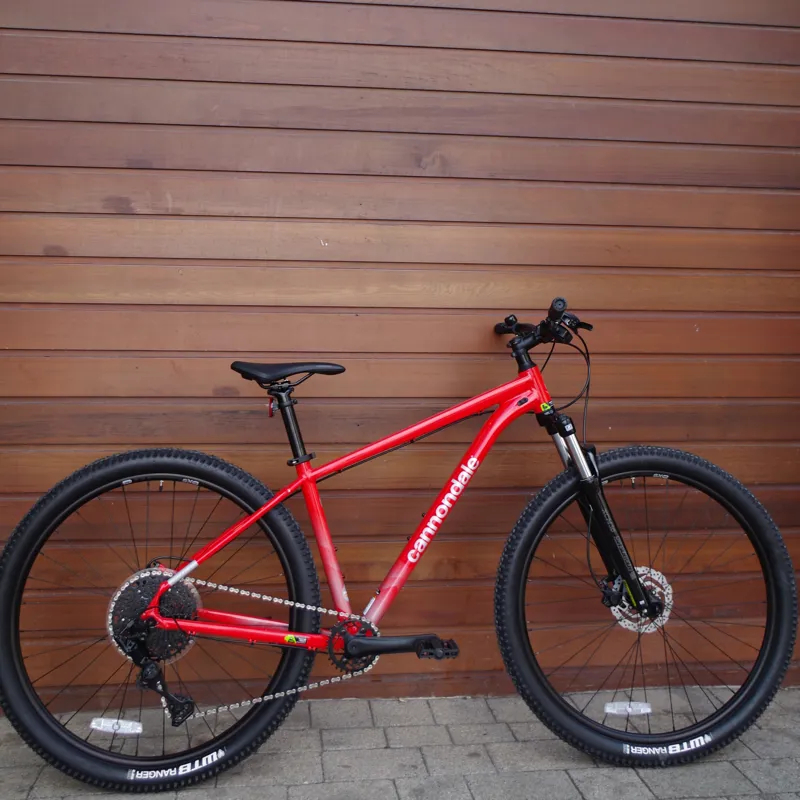 cannondale red mountain bike