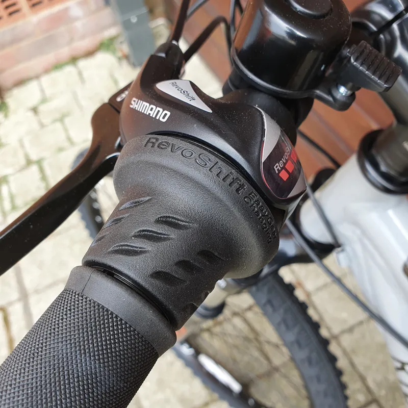 2021 Ridgeback MX26 Kids Bike in Grey-9