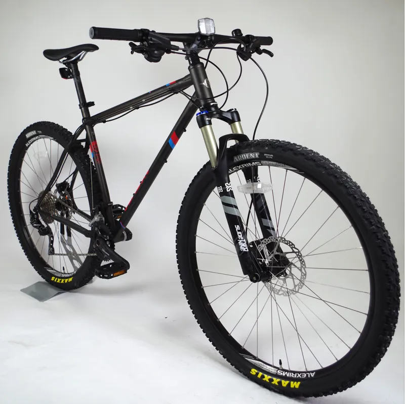 Genesis high latitude 29er best sale