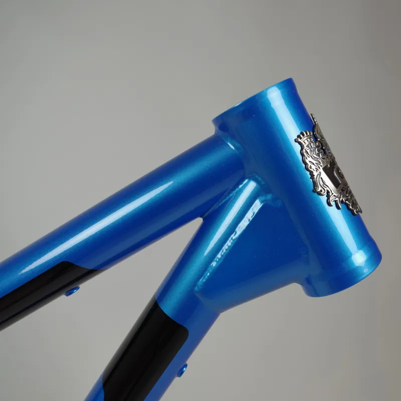 2016 Ragley Blue Pig Frame Blue Black-2