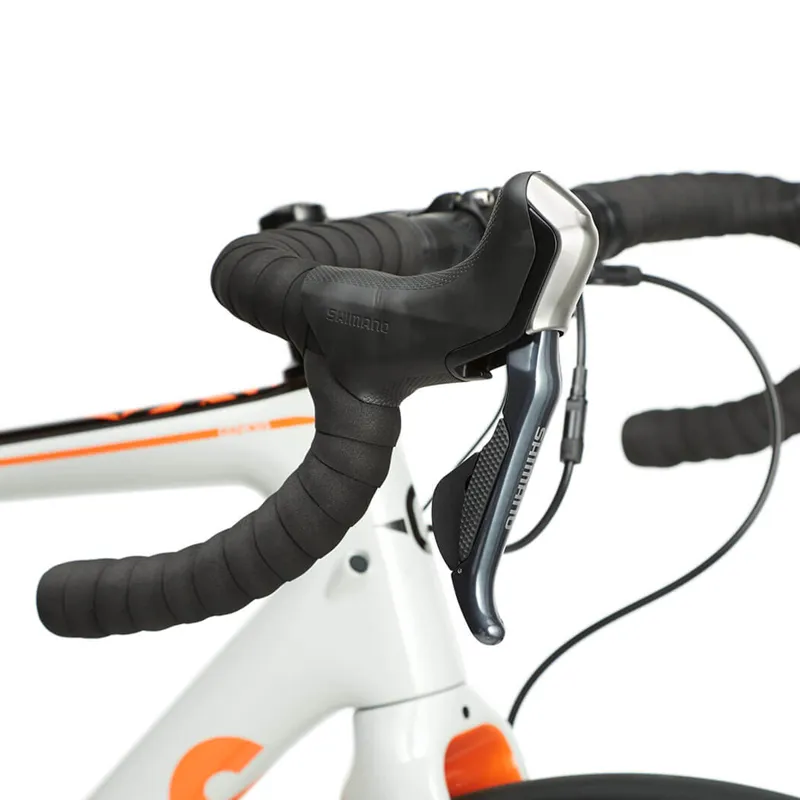 2017 Genesis Datum LTD-3