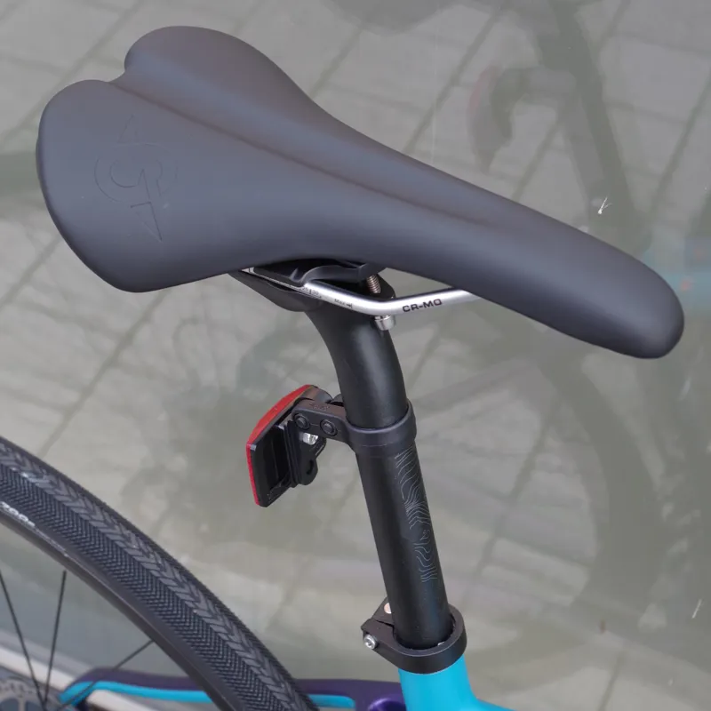 2017 Genesis Datum Womens-9