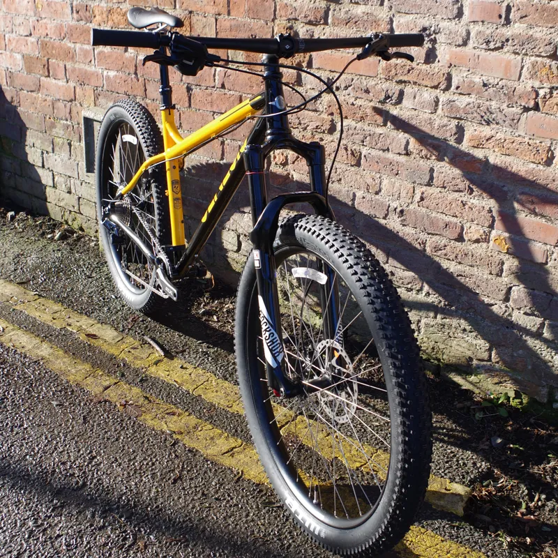 2017 Genesis Tarn 20 Bike-1