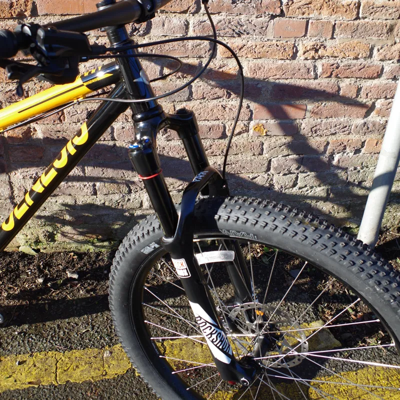 2017 Genesis Tarn 20 Bike-2