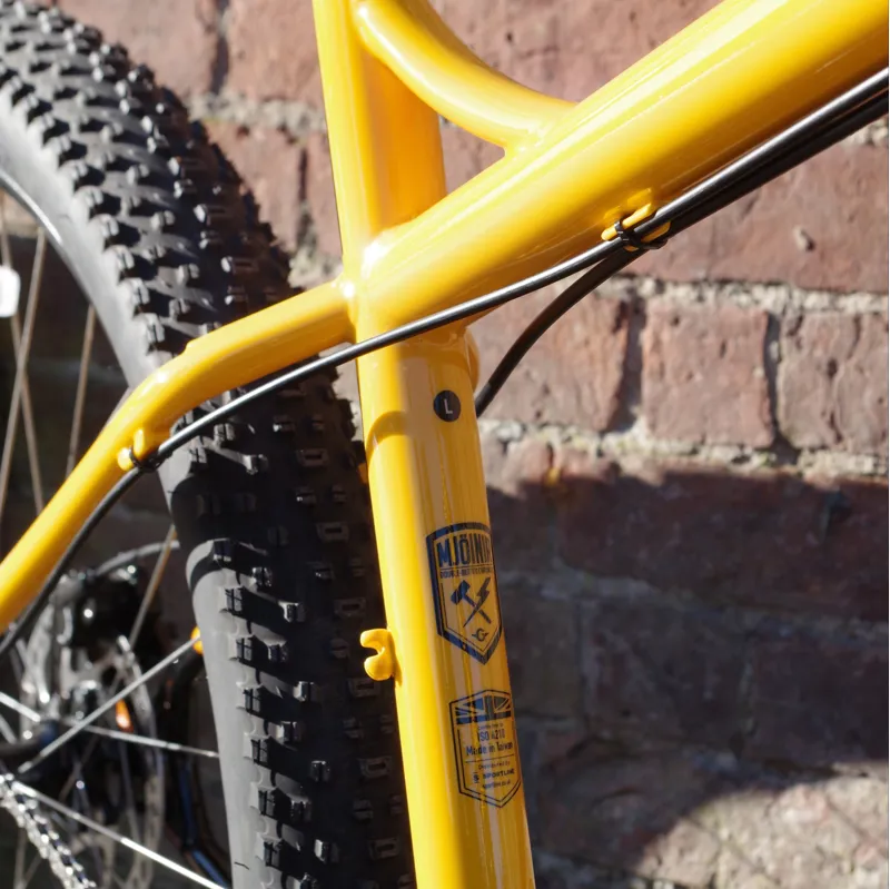 2017 Genesis Tarn 20 Bike-9