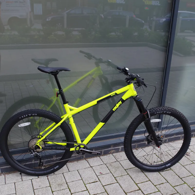 2017 Ragley Blue Pig Comp Yellow/Black-10