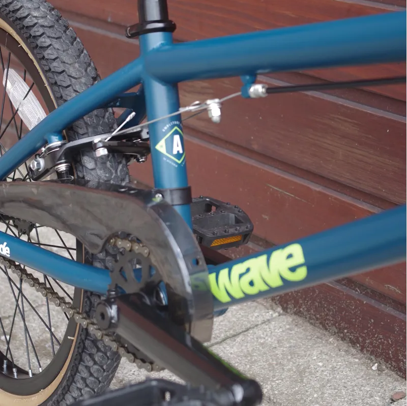 Saracen amplitude clearance wave
