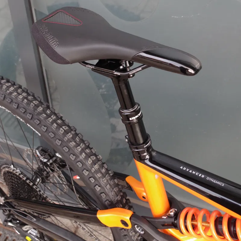2018 Orbea Rallon M10 Custom DHX2 Black and Orange Large