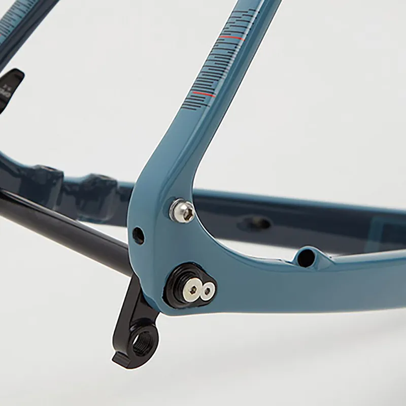 2019 Genesis Datum Frameset