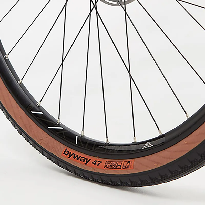 2019 Genesis Fugio 30 Adventure Bike-6