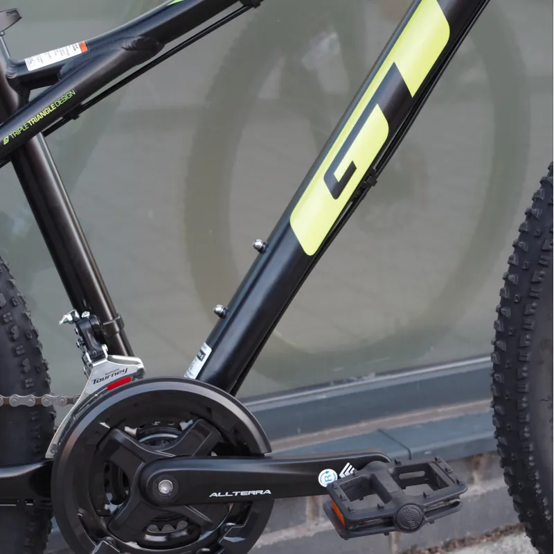 2019 GT Bikes Aggressor Sport Mountain Bike