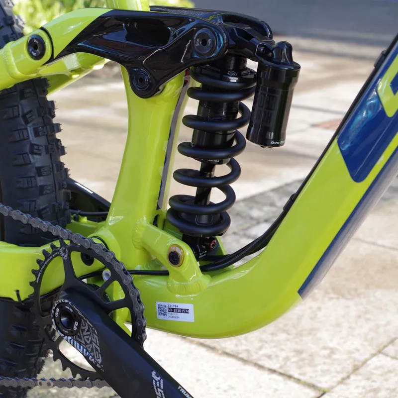 2019 GT Bikes Force Aluminium Elite Chartreuse Full Suspension MTB-4