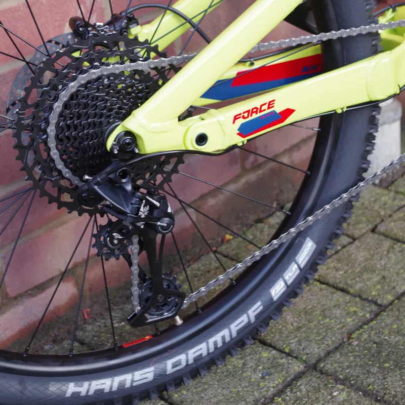 2019 GT Bikes Force Aluminium Elite Chartreuse Full Suspension MTB-10