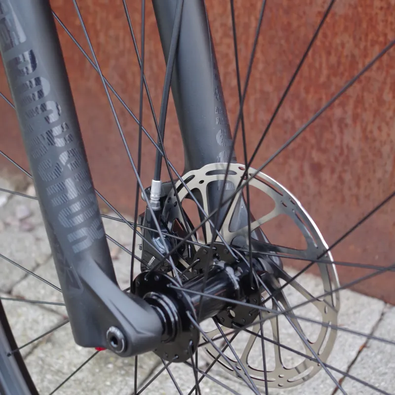 GT Bikes Sensor Carbon Elite Raw full suspension mtb 29er-4