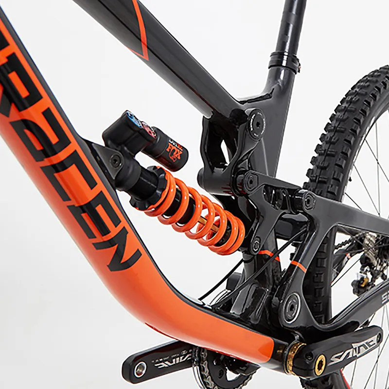 2019 Saracen Myst Team 29 Mountain Bike