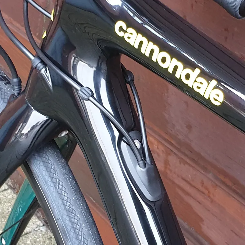 2020 Cannondale Synapse Carbon Ultegra Womens Road Bike in Black