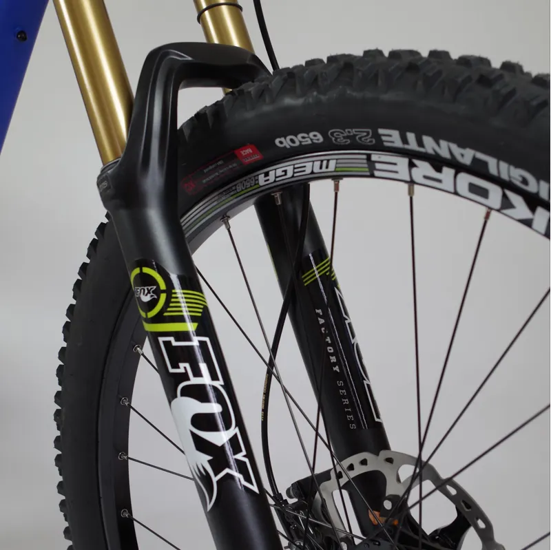 2015 Saracen Ariel 152 full suspension MTB-5