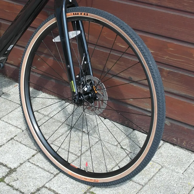 2020 Cannondale Topstone Carbon Gravel Bike in Black-1