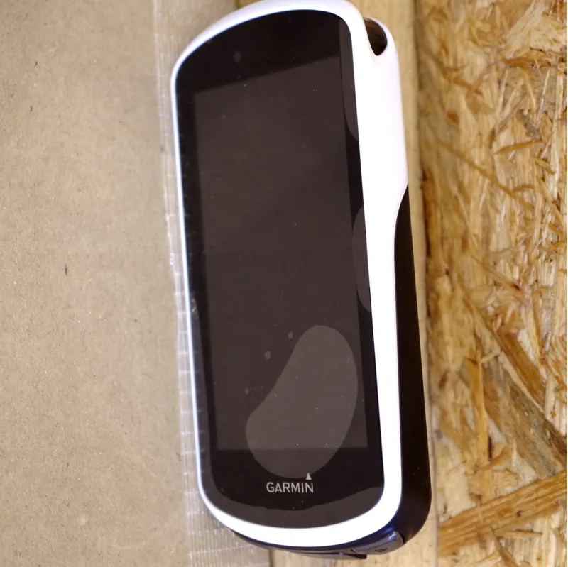 Garmin Edge 1030 GPS Cycling Computer Performance Bundle-6