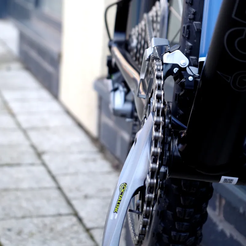 2017 Genesis Core 20 Bike-8