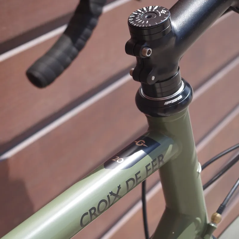 Genesis croix de new arrivals fer 30 2016