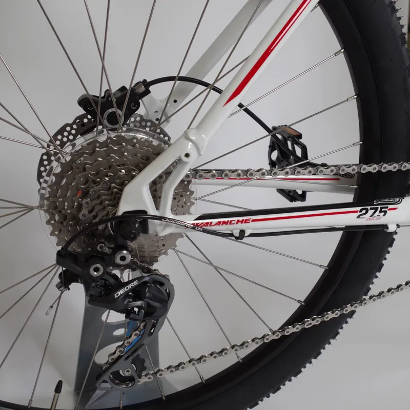 2015 GT Avalanche Elite White XL-6