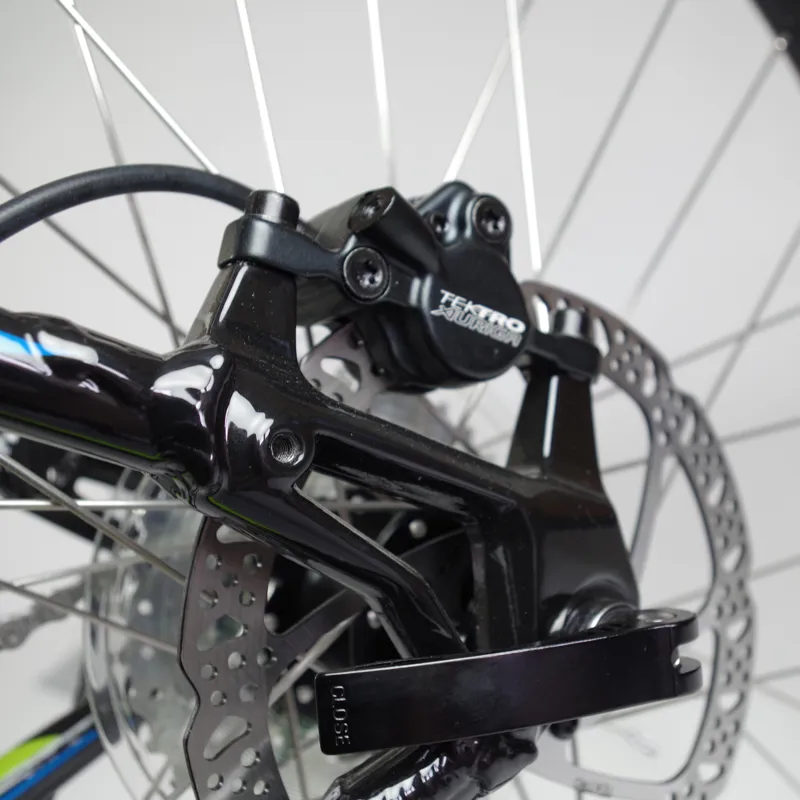 2015 GT Avalanche Sport Black Large-9